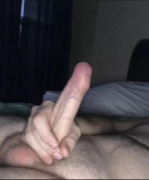 23M looking for FF or MF or F