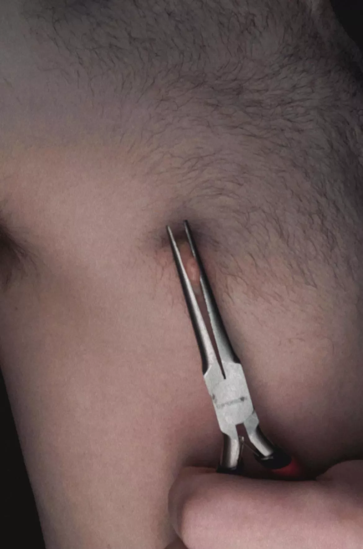 27 [M4M] How hard can you squeeze? 