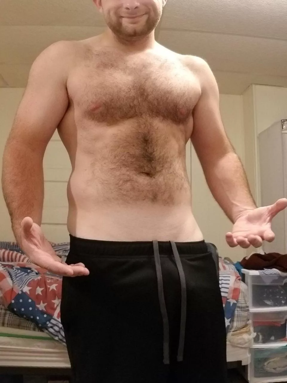 32m Visiting soldier looking for a generous lady.