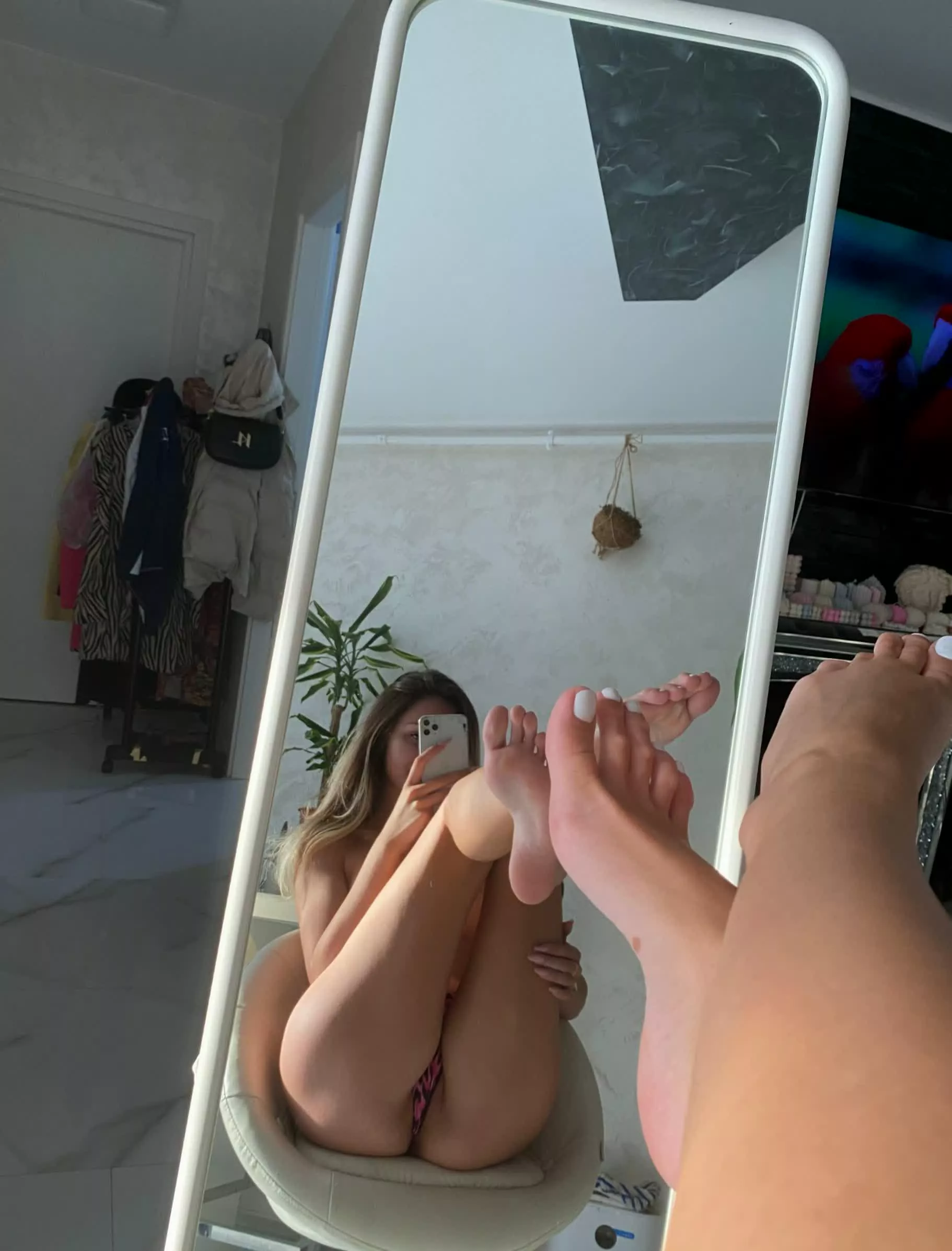 Bored so Ig I'm looking for attention.