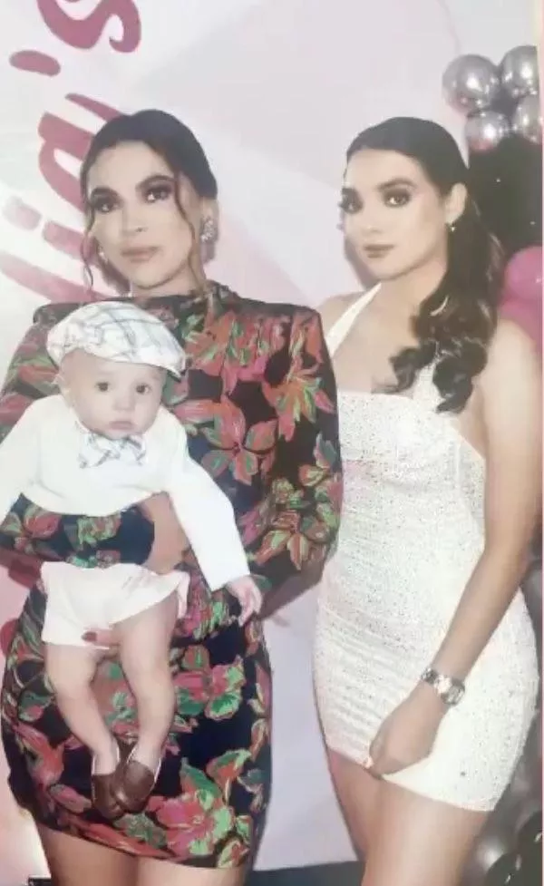 Claudia Benitez (ex-partner of Mayito Gordo) with her daughter Claudia Zambada Benitez (granddaughter of El Mayo, daughter of Ismael  Zambada Imperial/Mayito Gordo). 