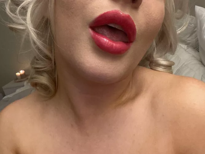 Do they go with the curls? 👄❤️