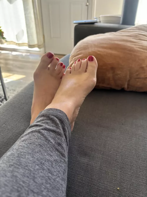 Having a lazy Sunday & gonna paint these beauties. What color should I do