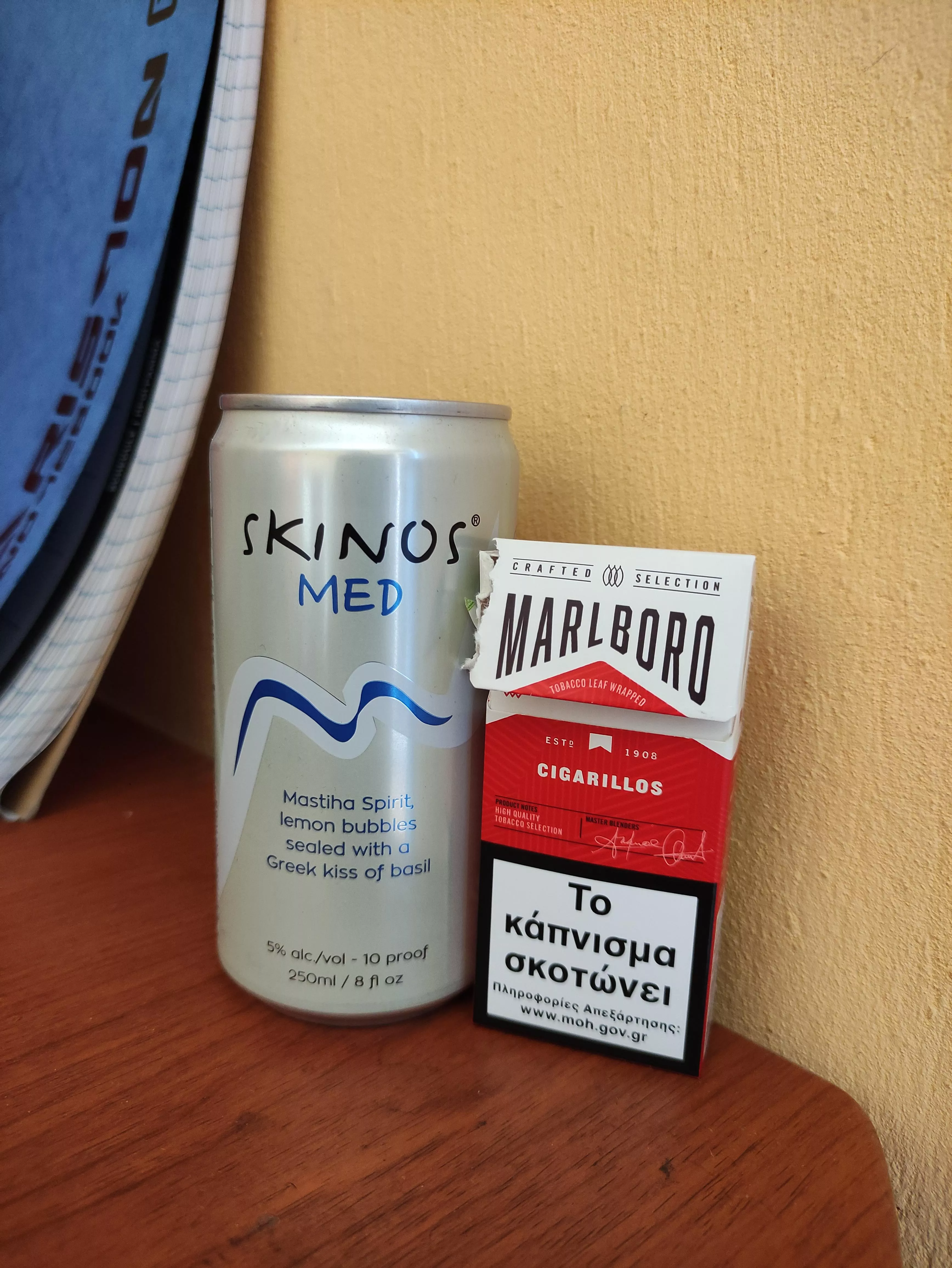 I am a looser who likes to smoke every Sunday pretending to be someone successful.