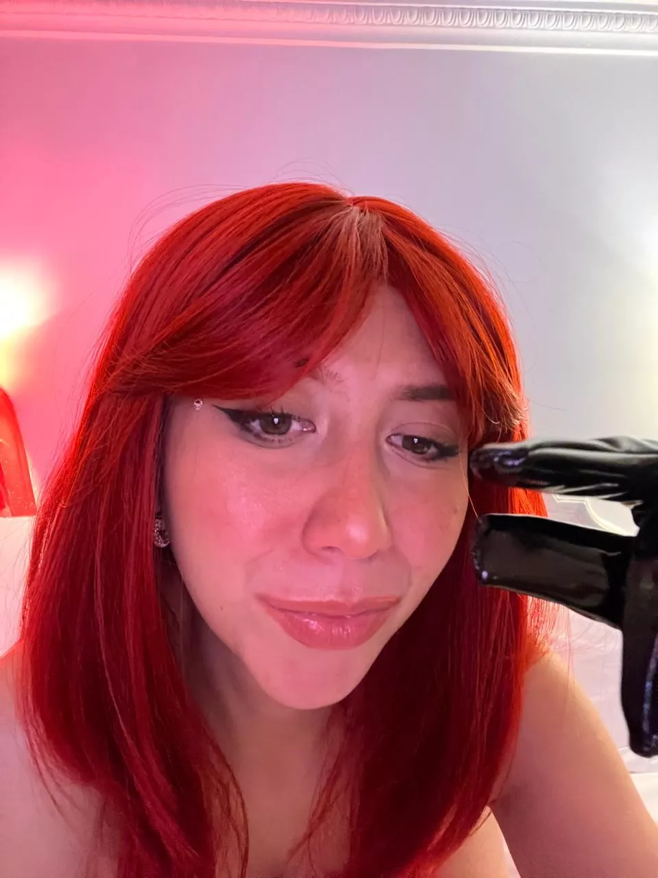 If your penis was at least this size, you would deserve me not to ignore you.