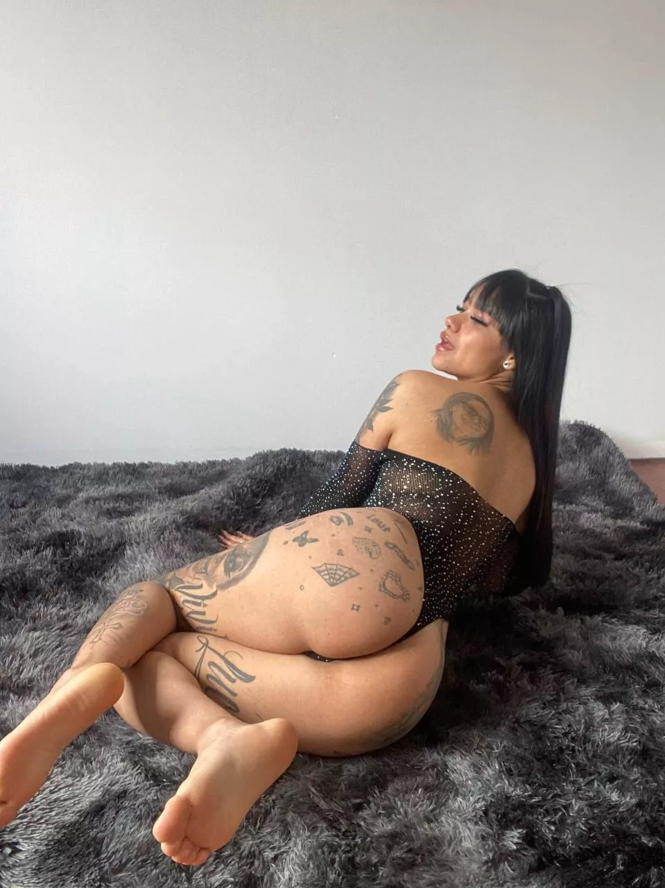 it was so painful to have my whole ass tatted