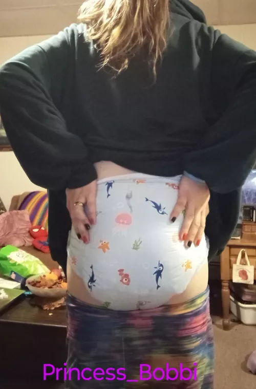 Just fillin' the seat of my pamps like a good girl.