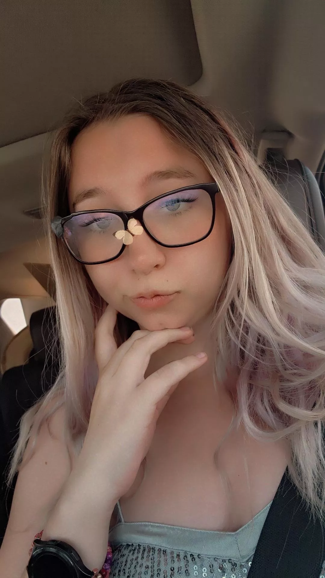 Look absolutely beautiful in this picture.