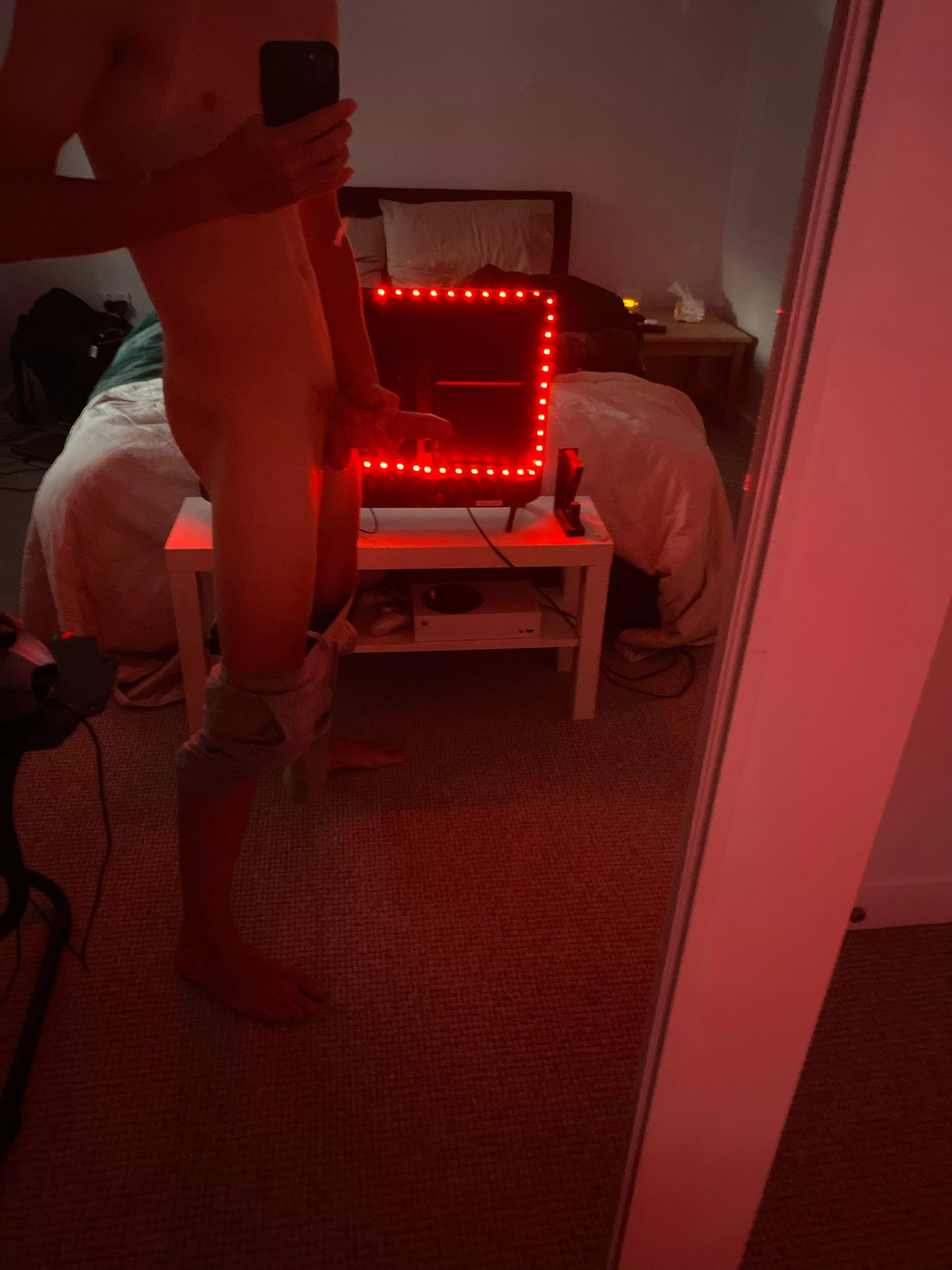 Looking for someone to be my little slave