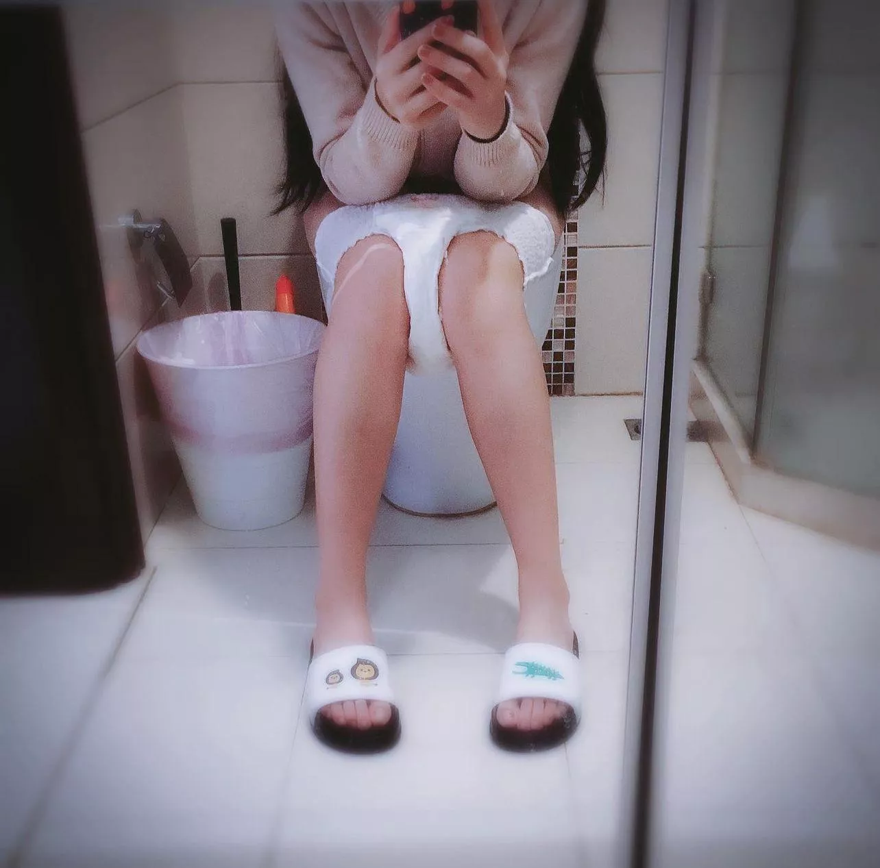 Mommy is trying to potty train me