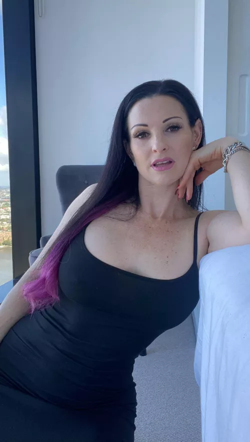 My husband's away. How do I get another cock to suck [grandma]