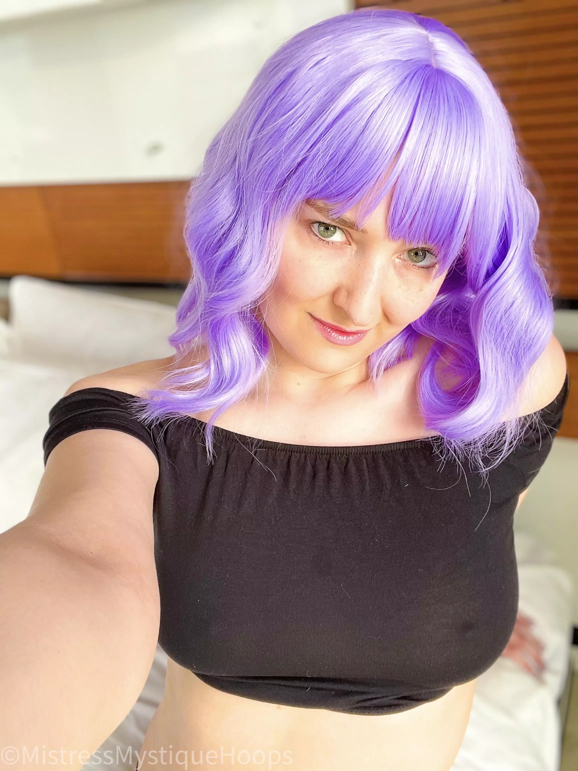 Only good pets get to worship Mistress Mystique!