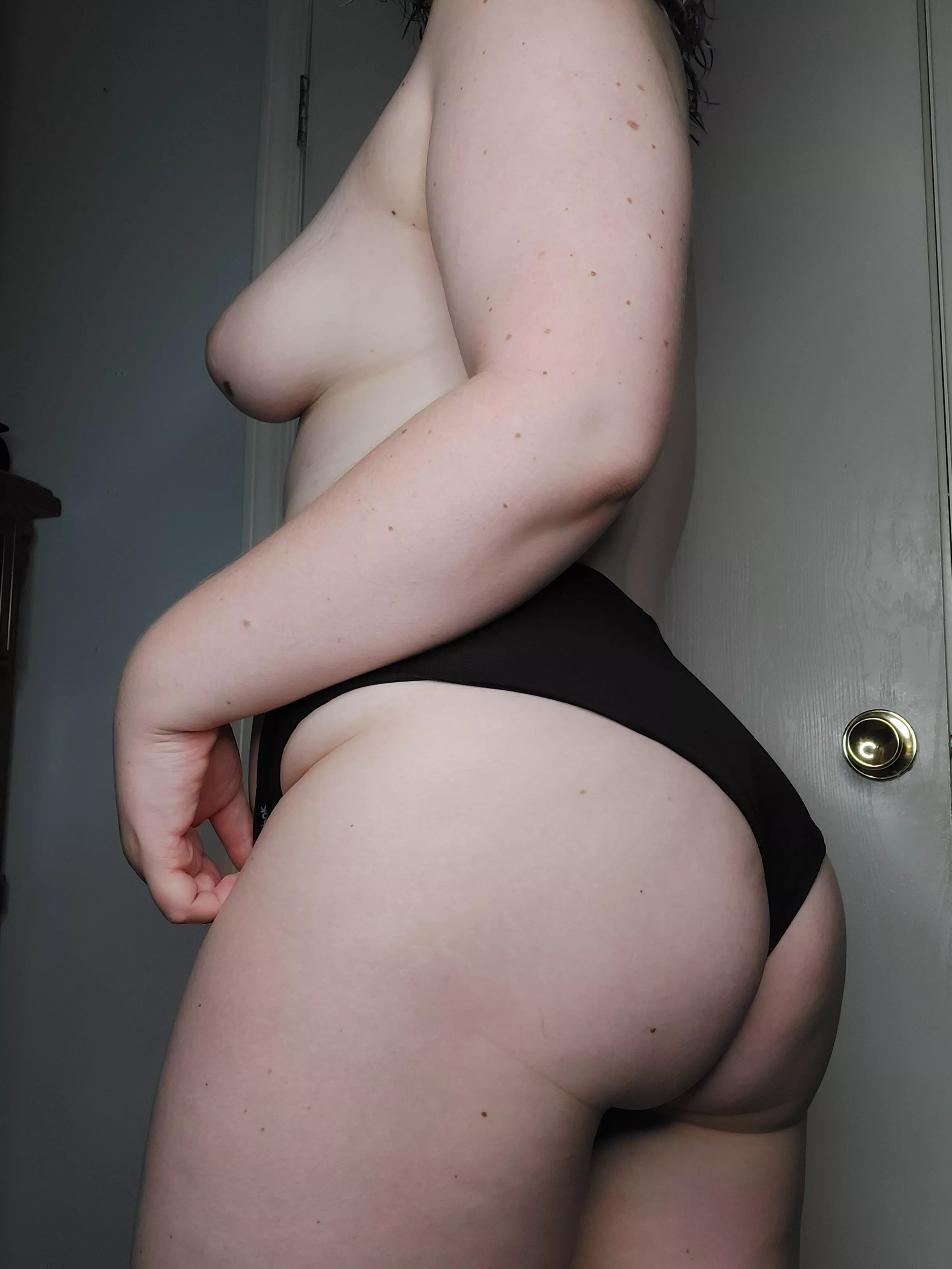 plain black 🖤🖤