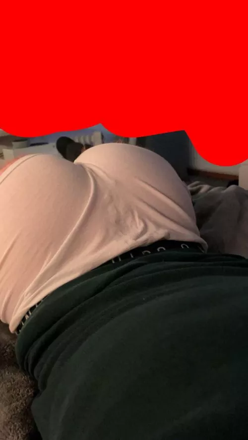 Pov: when bro says he’s just sleeping in boxers at the sleepover 