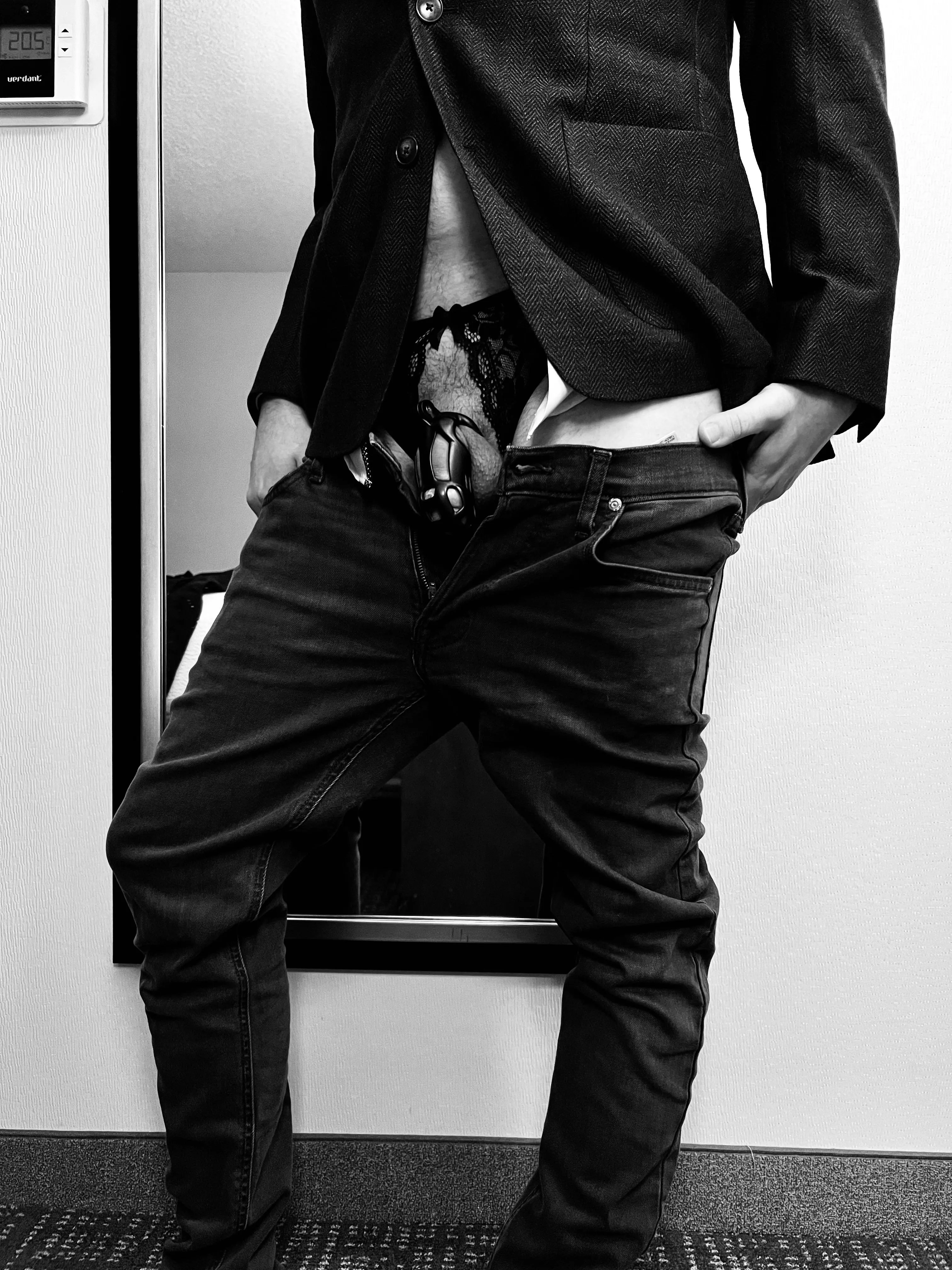 Ready for work. Don’t you agree that’s a suitable outfit for work 