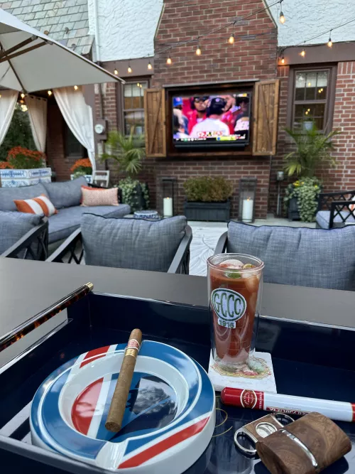 Running out of weekends on the patio. 