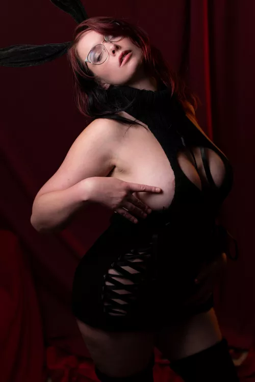 The virgin killer is great for sideboob.