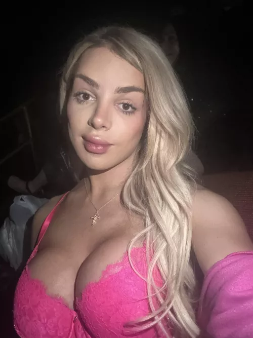 These tits can jerk your cock