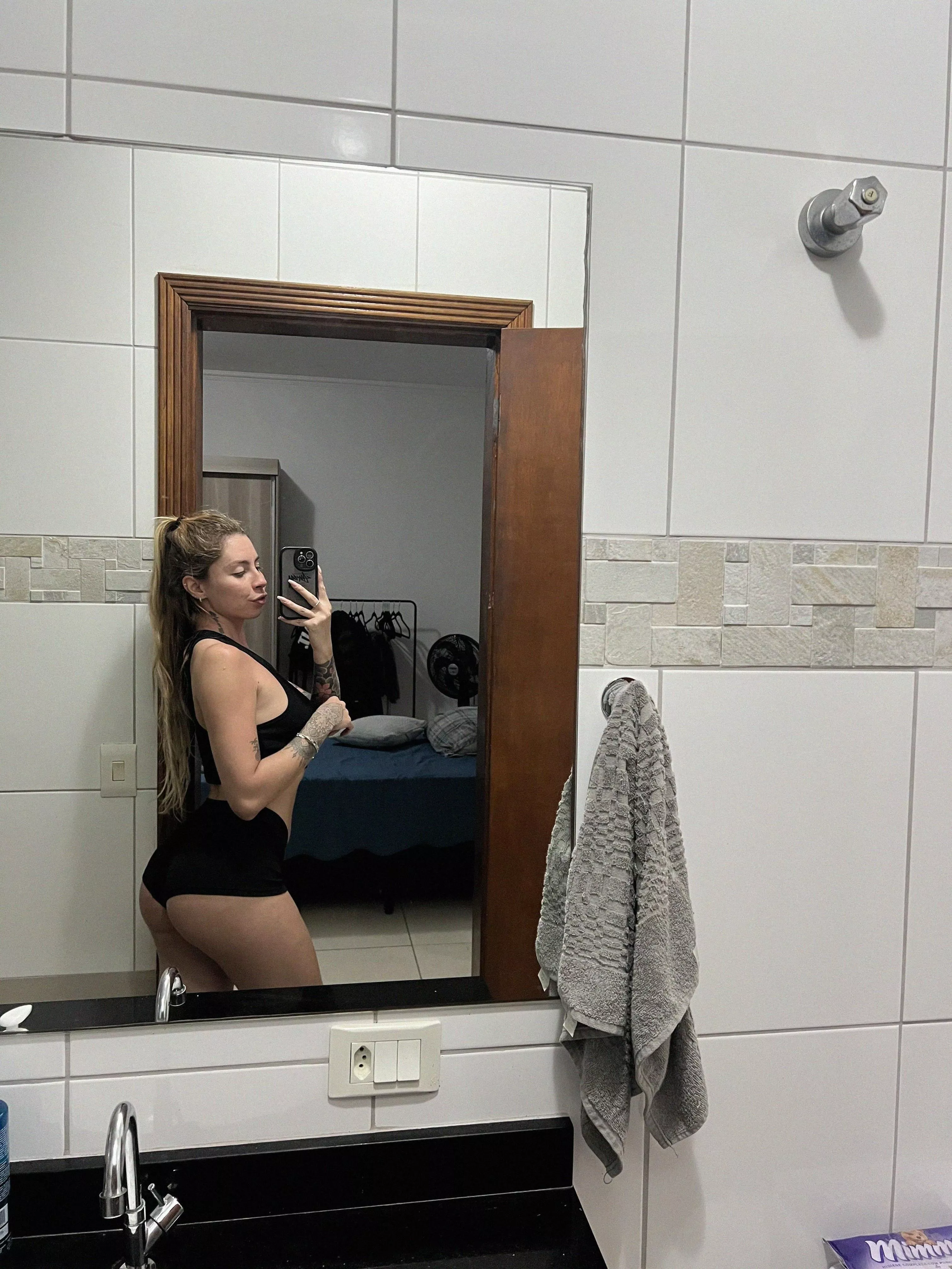 this booty need a spank