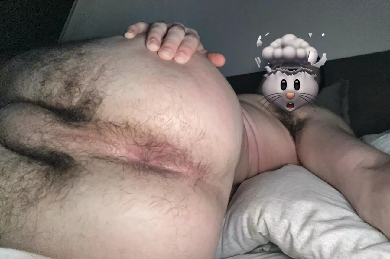 u like hairy twink hole?🤭