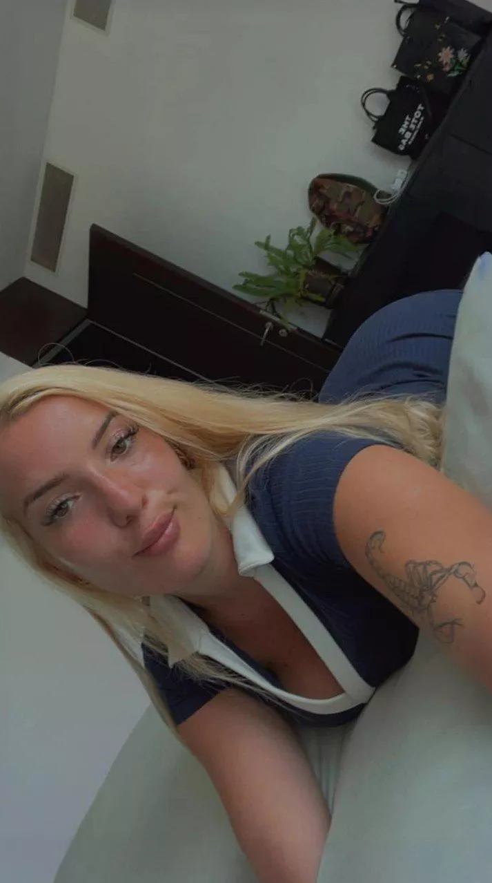 What’s your move with a 19 F who’s all about trying new things?