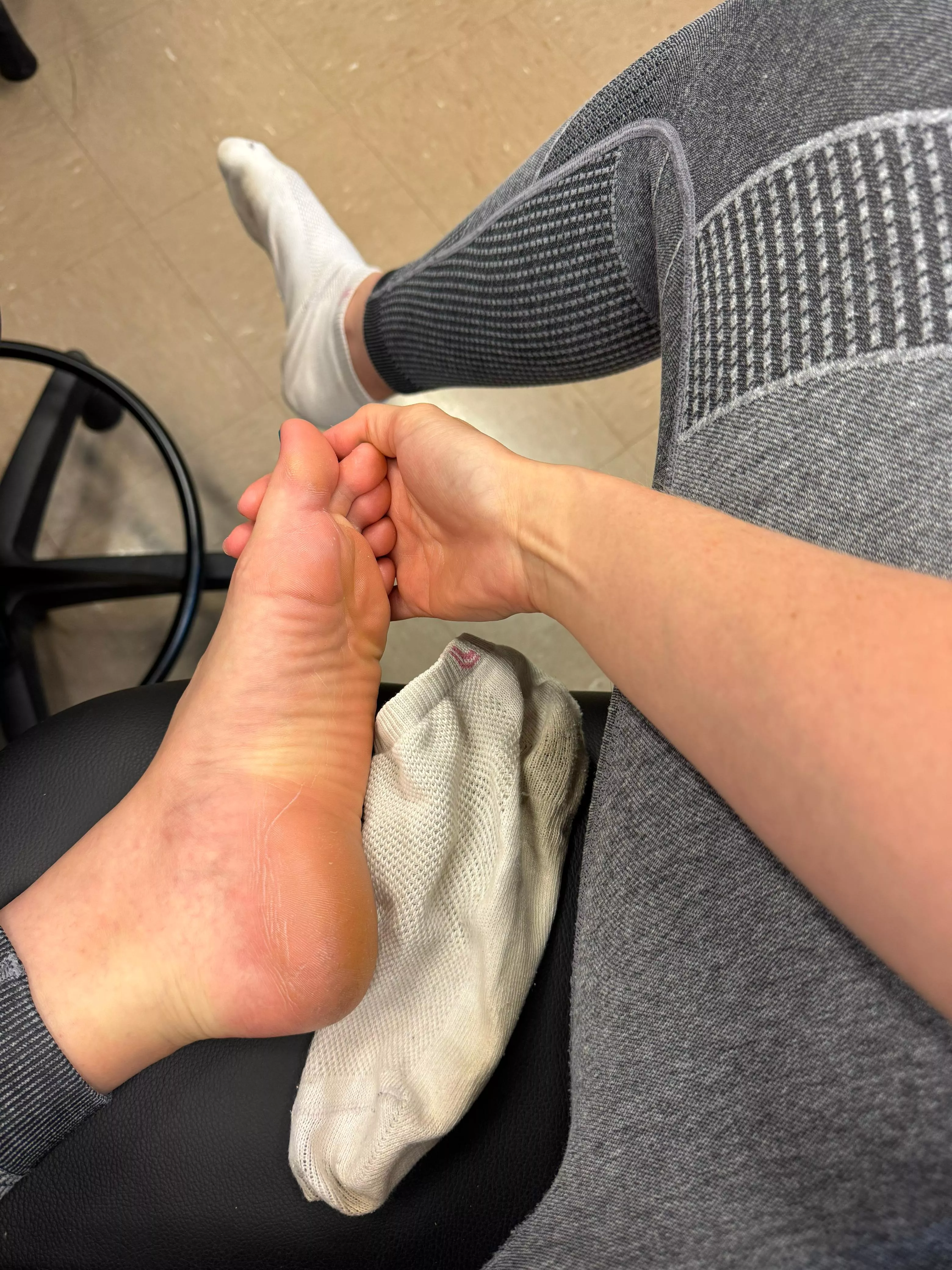 Would you come to me in class?Feet