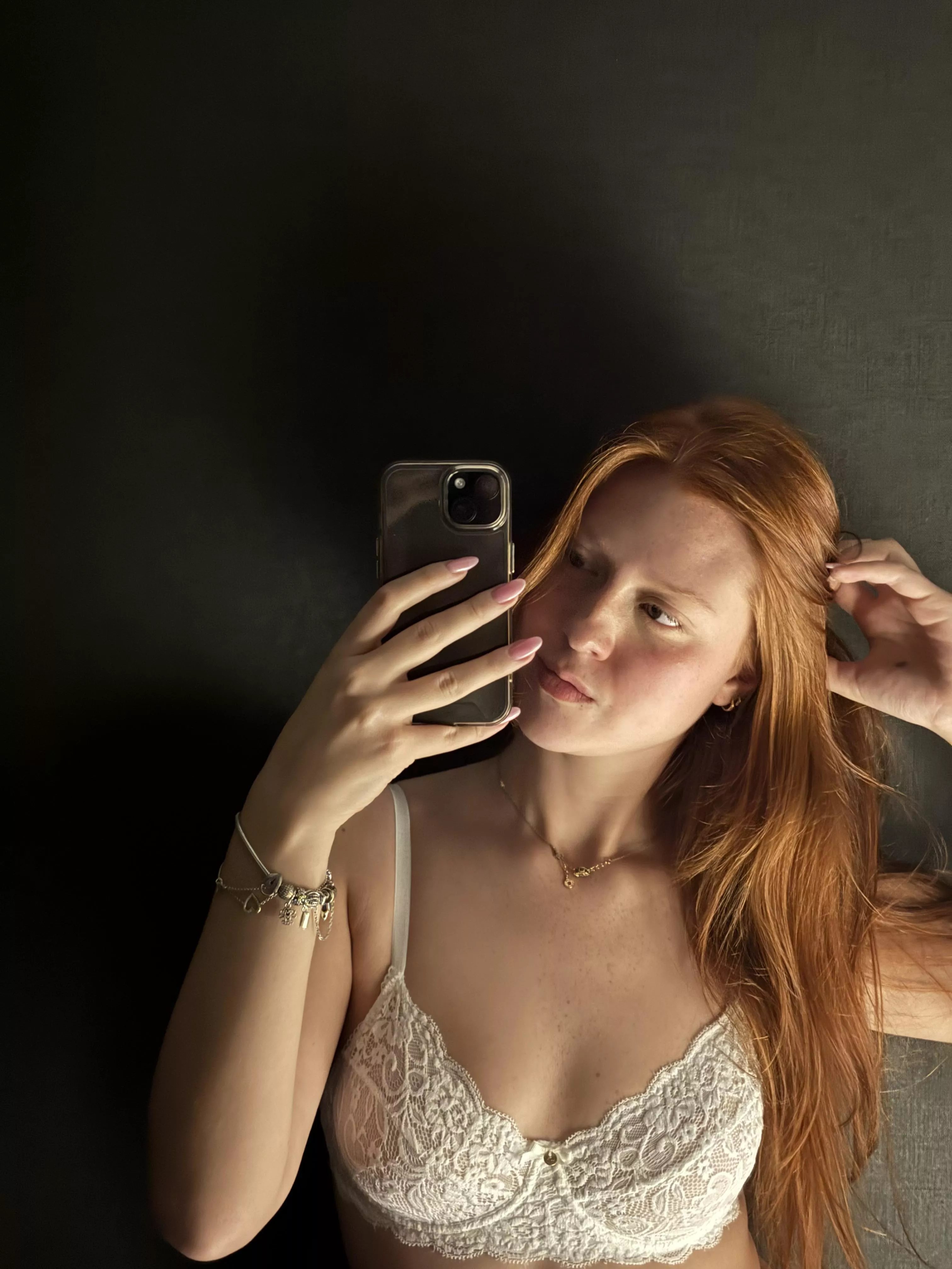 Your daily dose of redhead ginger fever. 