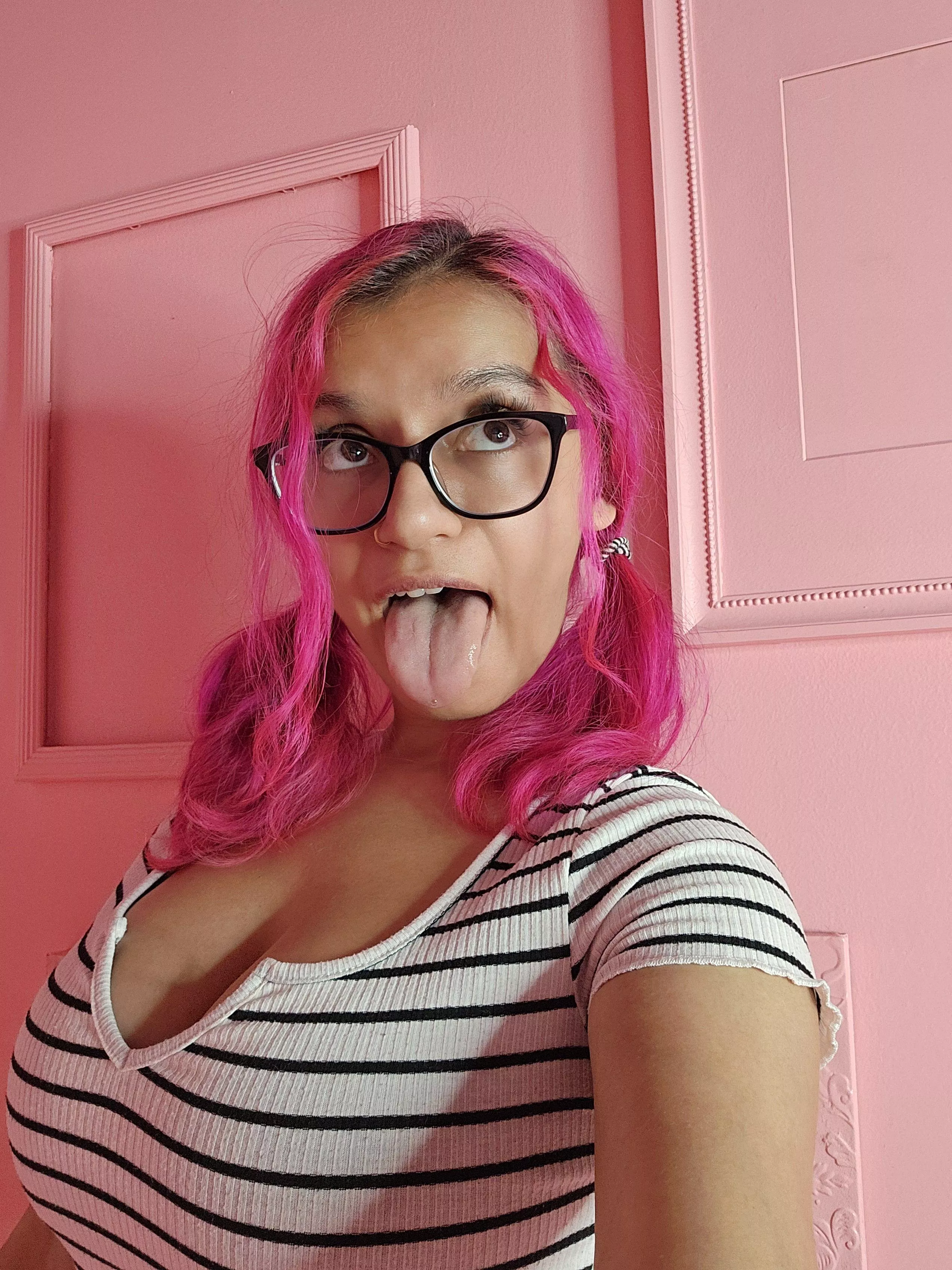 Your load would look best on my face