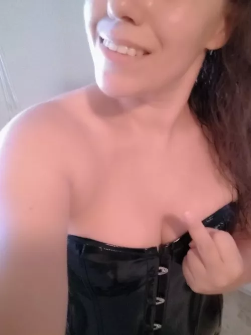 You,re pathetic!😂