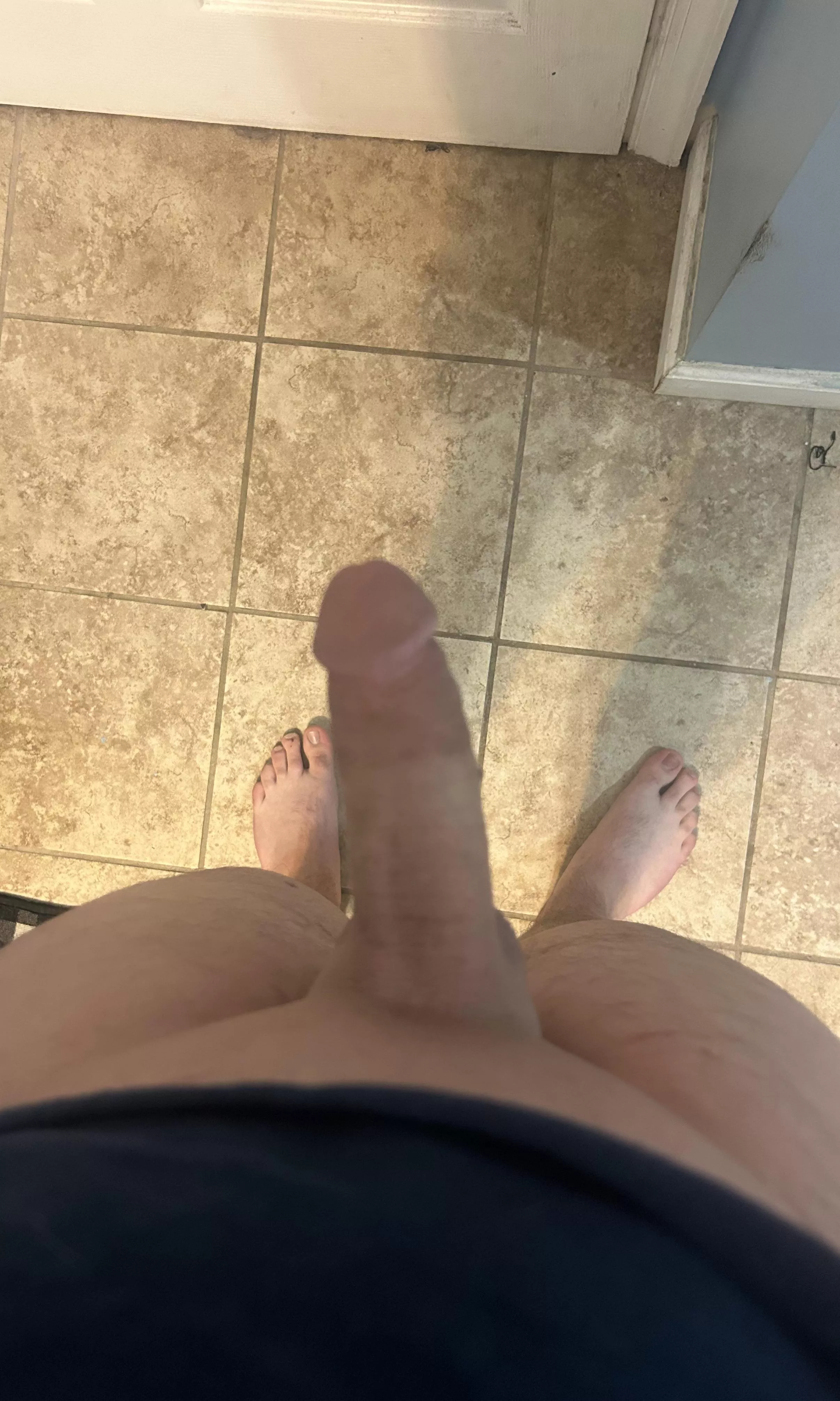 (18) sooo horny 😭🥴