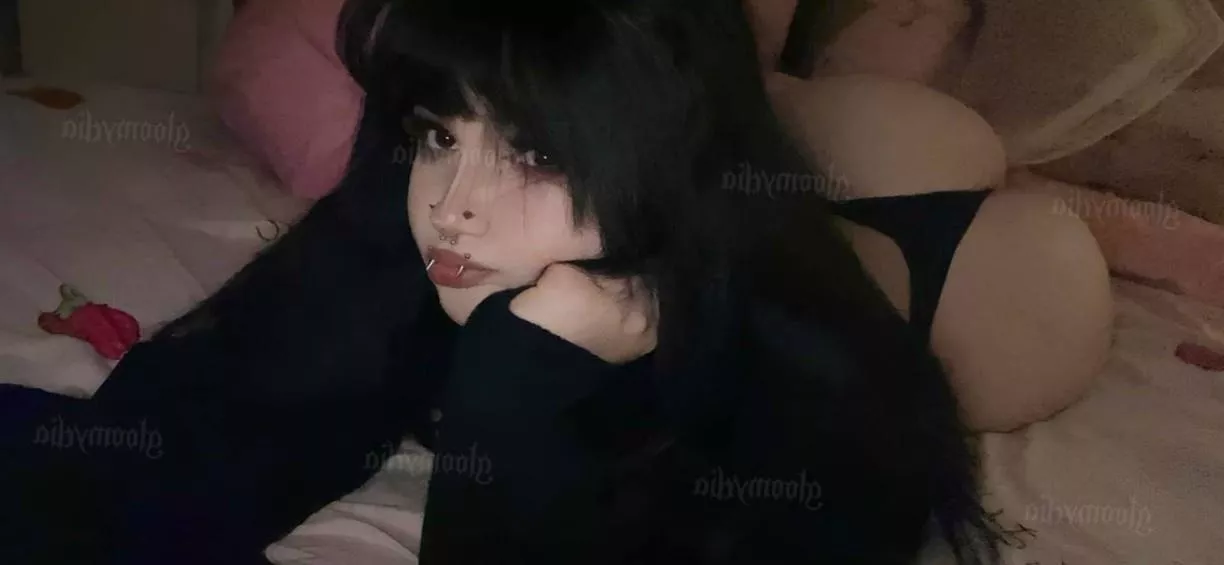 18F | looking for some sugar 🖤
