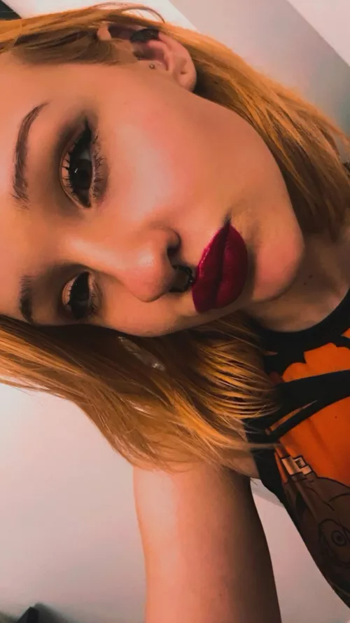 18f4r anyone wanna video chat on discord? Sfw only 