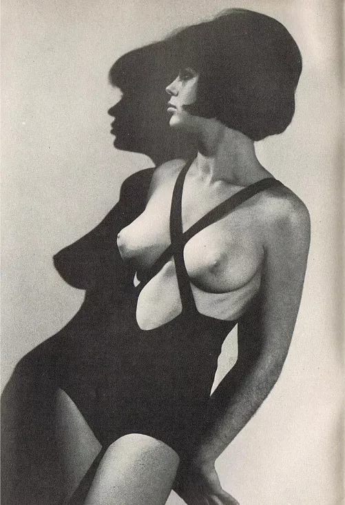 1960s Topless Craze #16 : In 1964, avant-garde fashion designer Rudolf 