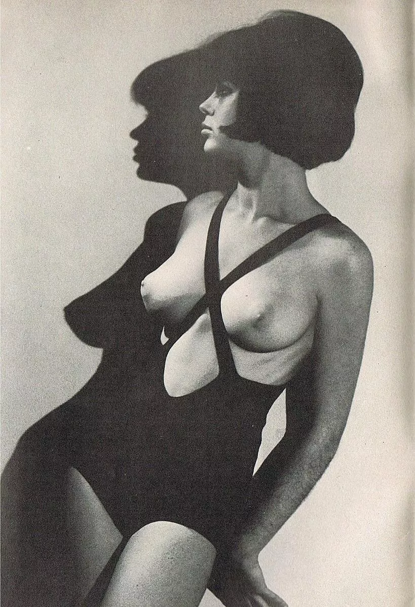 1960s Topless Craze #16 : In 1964, avant-garde fashion designer Rudolf 