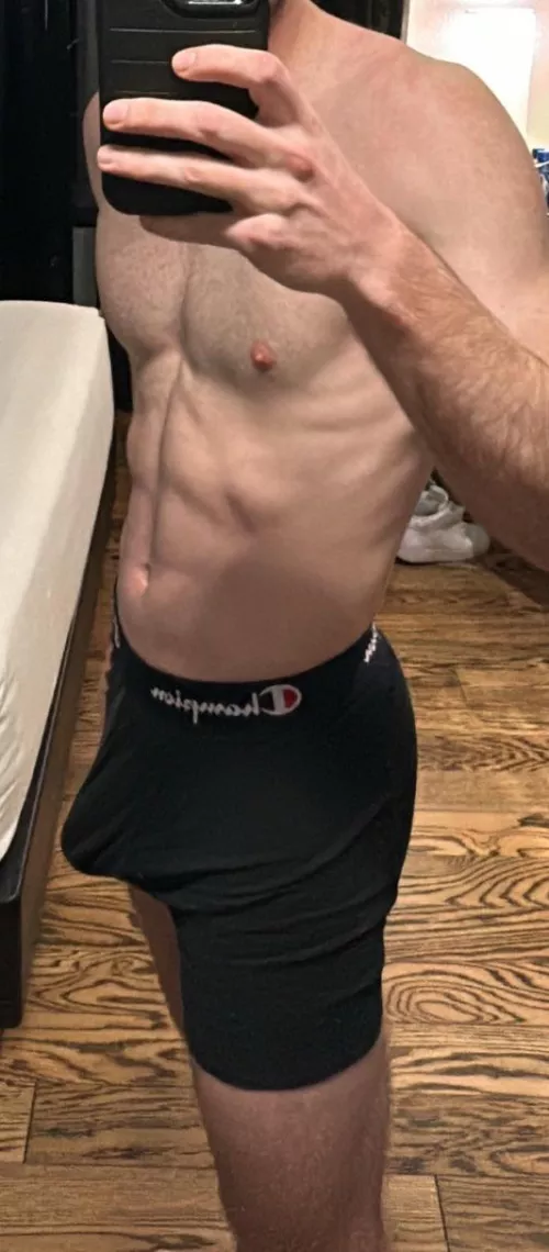 30M, White, 5’11, 165 lbs looking for MFM threesome in Connecticut today. 