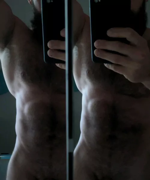 33 [M4F] #eastbay - iso short white athletic babes