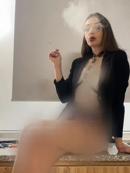 Beta-losers see everything through the fog today