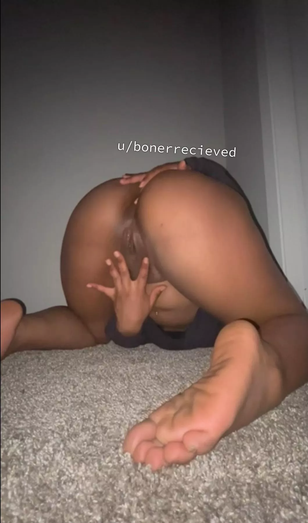 can I tease you with pics like this while you at work? 😅