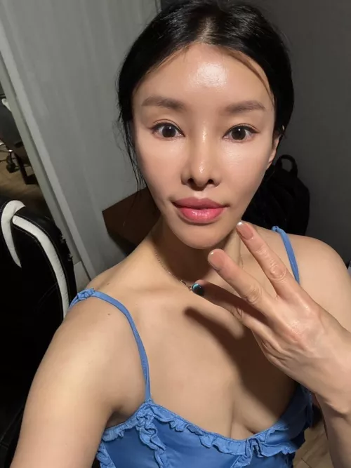 Can you handle three times a day to Asian mom?