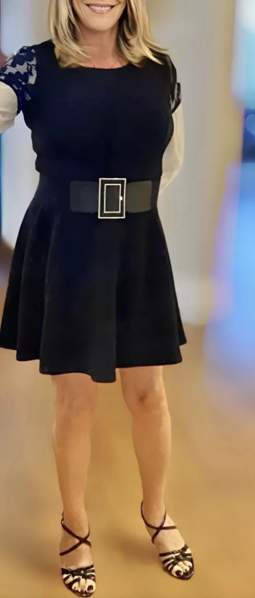 Conservatively dressed Wednesday 💋