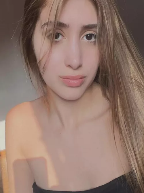 Give me a kiss daddy, free page only today