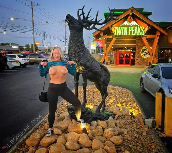 Happy Titty Tuesday, Tennessee!!!