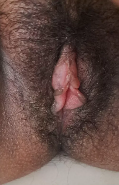 Heard you like hairy pussy 🤭