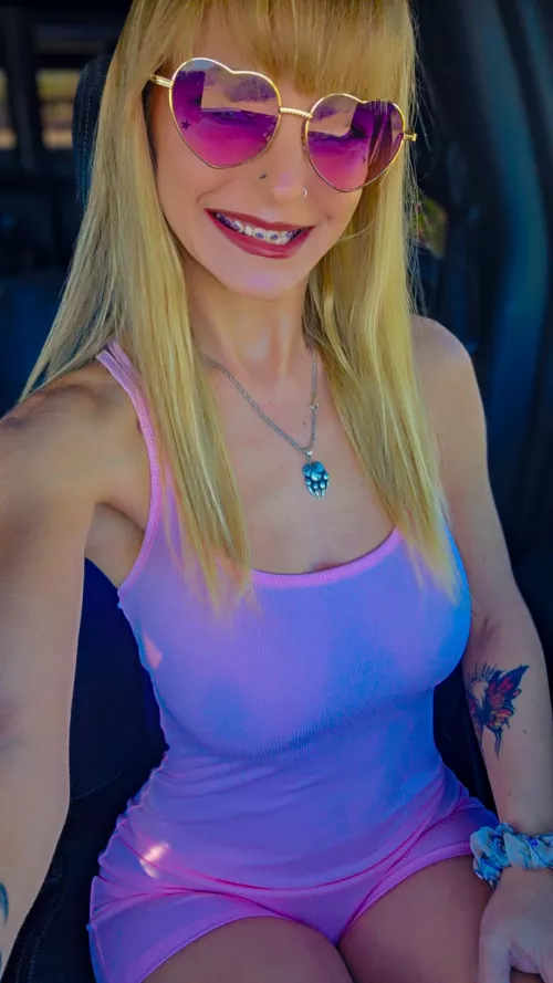 I love my no bra rompers 😉