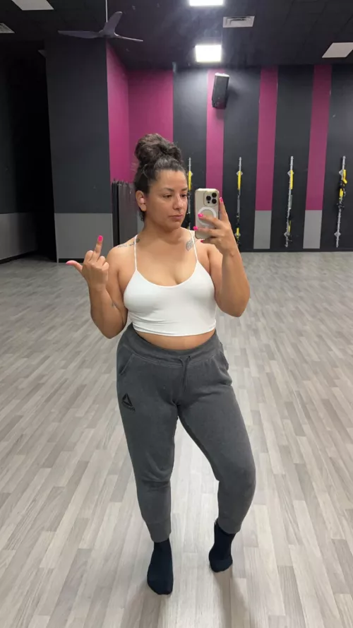 I respond quicker on Telegram - I am working on cleaning out my R inbox it’s just at 6000 messages 😭