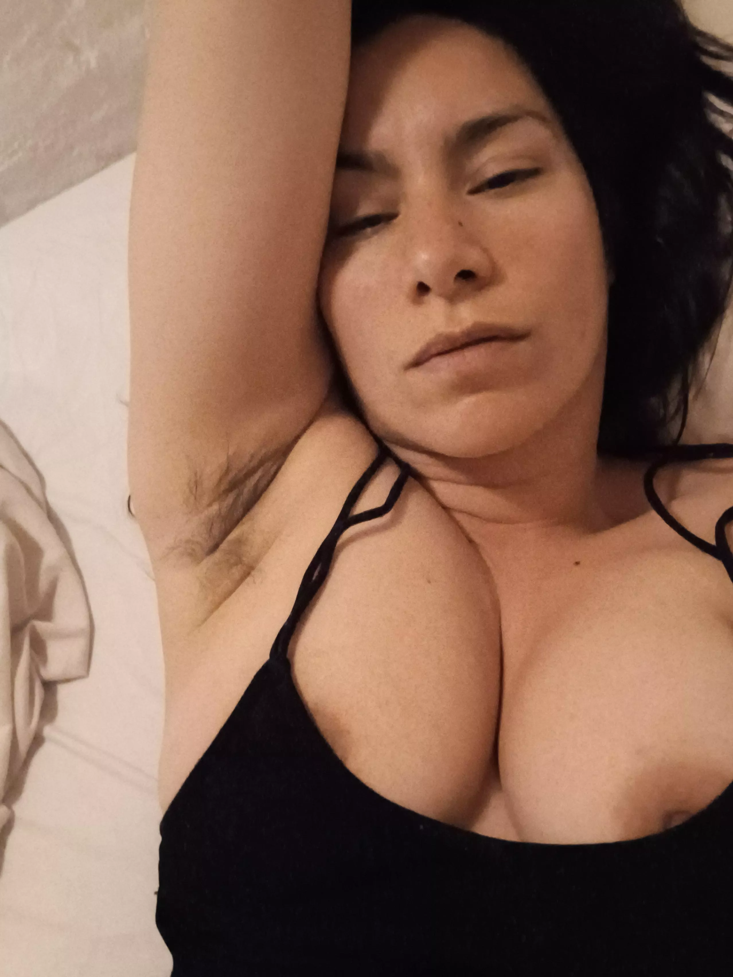 I think this top fits me loosely