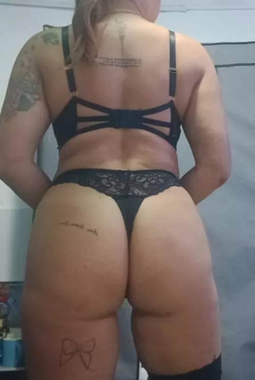 I want you to worship my body on your knees.