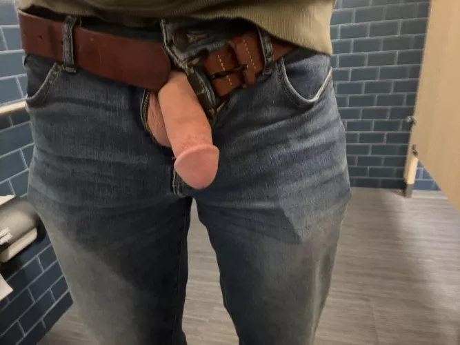 I wish I would walk around like this all the time