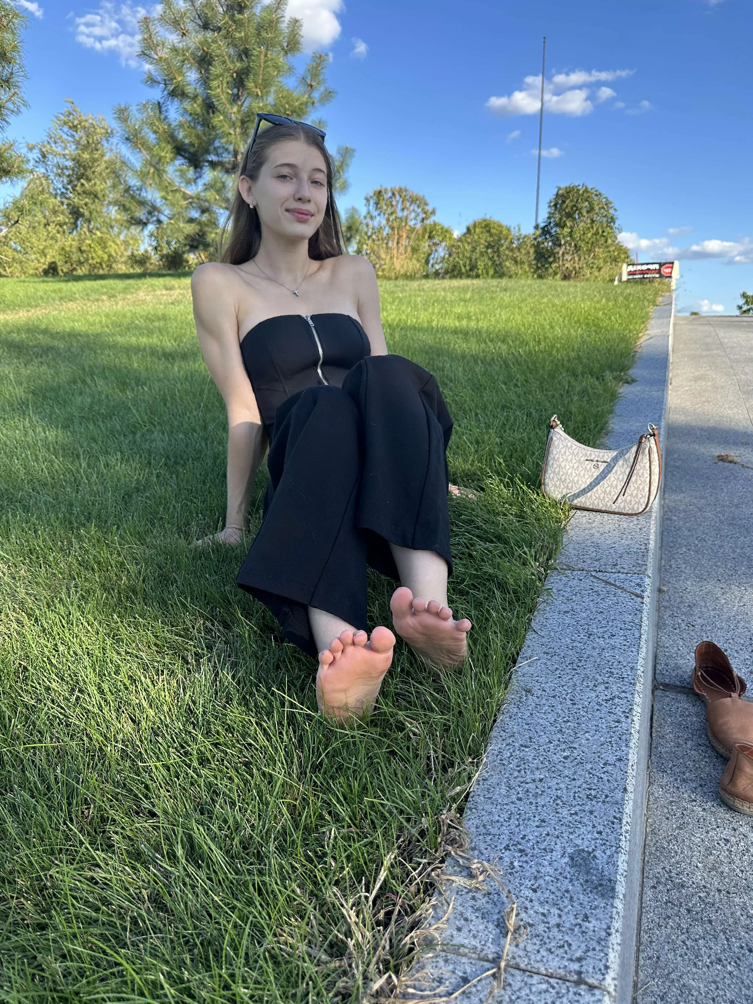 Im going to tell your wife that you love my feet