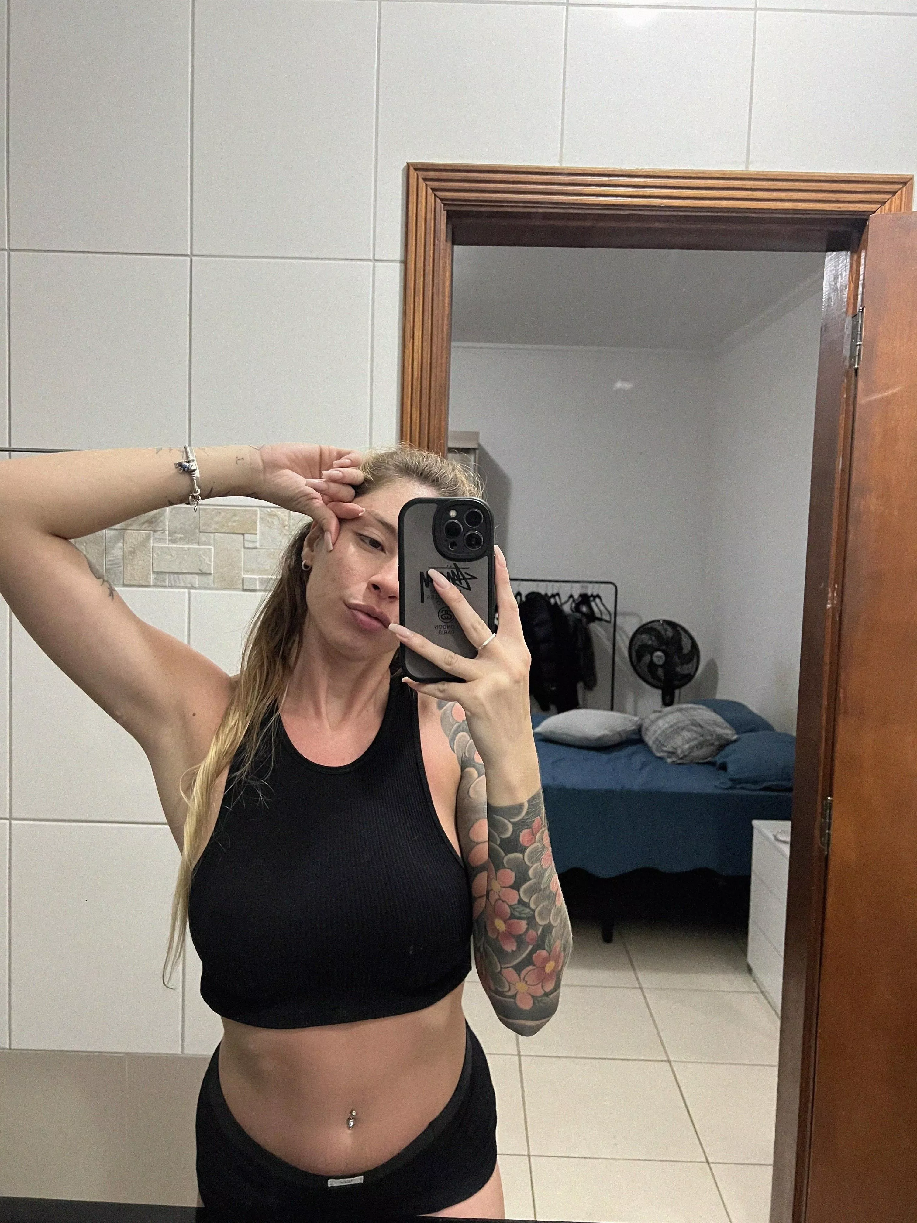 Manchester F4M, this is what boredom looks like. 